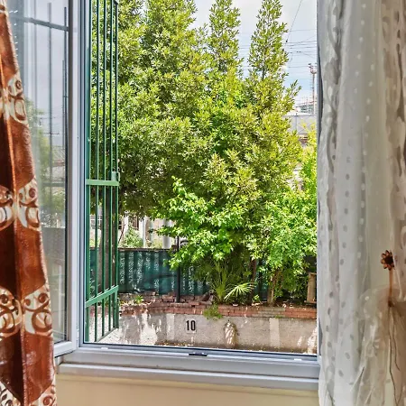 Simplistic In Near Town Centre Cenova