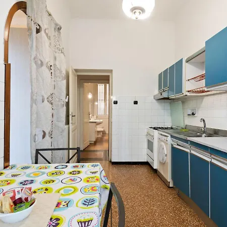 Simplistic In Near Town Centre Appartement *