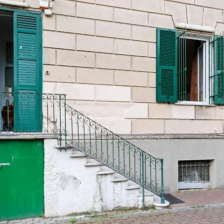Simplistic In Near Town Centre Appartement